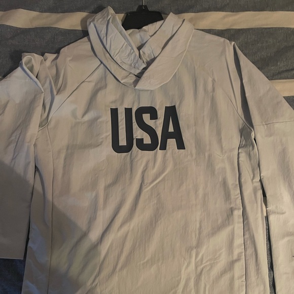 Adidas Olympic windbreaker - Picture 2 of 2
